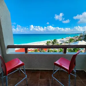  Apartment Beachfront